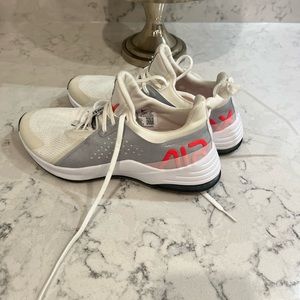 Nike airmax sneakers